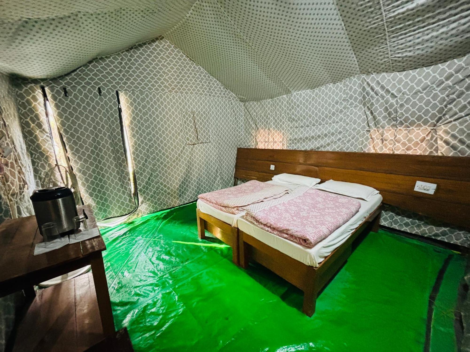 Hotel Camp High 5 Jayalgarh Dāngchura Exterior foto